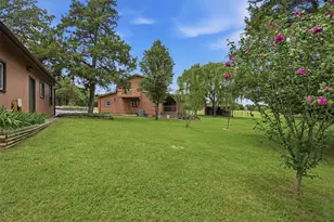 570 Roy Ayres Rd, Bells, TX 75414 - Photo 7