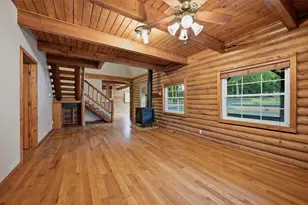 570 Roy Ayres Rd, Bells, TX 75414 - Photo 9