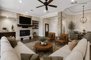 604 Shalamar Pl, Irving, TX 75061 - Photo 1
