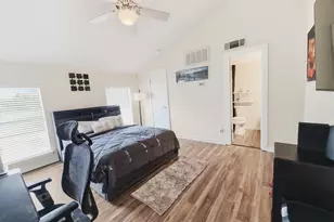 4402 Holland Ave, Dallas, TX 75219 - Photo 17