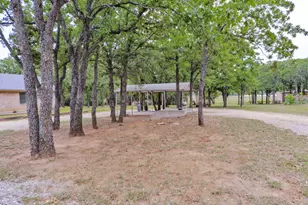 383 Briar Creek Ln, Bowie, TX 76230 - Photo 21
