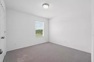 16000 Isles Dr, Fort Worth, TX 76052 - Photo 15