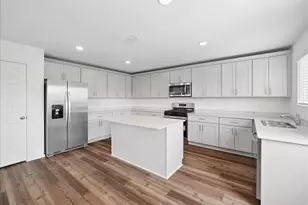 16000 Isles Dr, Fort Worth, TX 76052 - Photo 11