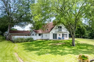 100 W Oak Acres Dr W, Malakoff, TX 75148 - Photo 1