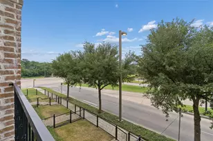 768 Sid Rich Dr, Irving, TX 75039 - Photo 17