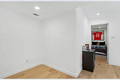 12368 Montego Plaza, Dallas, TX 75230 - Photo 23