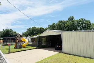 506 Oakwood Dr, Eastland, TX 76448 - Photo 9