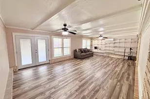 506 Oakwood Dr, Eastland, TX 76448 - Photo 25