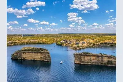 6048 Hells Gate Loop, Possum Kingdom Lake, TX 76475 - Photo 9
