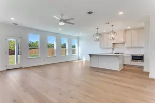 2712 Glasgow Wy, Denton, TX 76207 - Photo 5