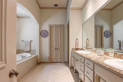 5112 Clear Creek Drive, Flower Mound, TX 75022 - Photo 19
