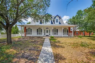 428 Co Rd 4681, Boyd, TX 76023 - Photo 1