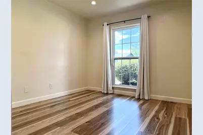 2917 Esquire Lane, Garland, TX 75044 - Photo 9