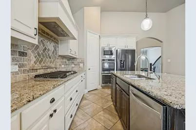 701 McGill Court, Mansfield, TX 76063 - Photo 7