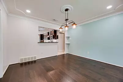 1019 Loch Lomond Drive, Arlington, TX 76012 - Photo 5