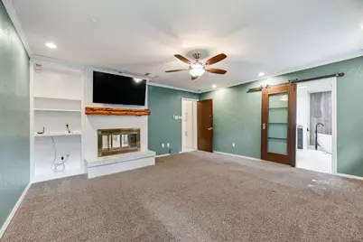 1019 Loch Lomond Drive, Arlington, TX 76012 - Photo 21