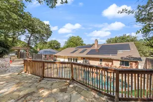 1019 Loch Lomond Dr, Arlington, TX 76012 - Photo 29