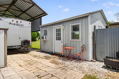2112 N County Road 810, Alvarado, TX 76009 - Photo 37
