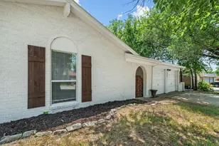 5812 Haney Dr, Watauga, TX 76148 - Photo 3