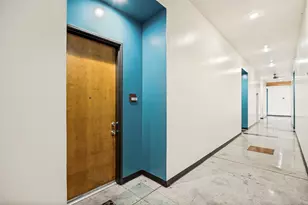 2502 Live Oak St, Dallas, TX 75204 - Photo 3