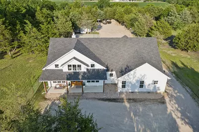 323 Northstar Road, Fate, TX 75189 - Photo 3