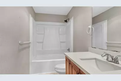 6305 Meadow Glen Drive, Arlington, TX 76018 - Photo 15