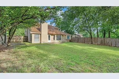 6305 Meadow Glen Drive, Arlington, TX 76018 - Photo 27