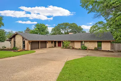 2605 Woodmont Circle, Waco, TX 76710 - Photo 3