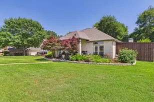 906 Dove Creek Dr, Athens, TX 75751 - Photo 5