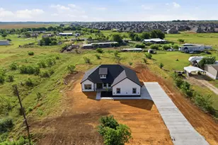 8212 Moyer Ct, Joshua, TX 76058 - Photo 37