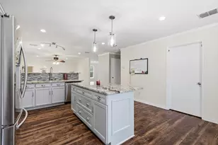 800 Poncho Ln, Fort Worth, TX 76052 - Photo 15