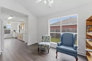 1123 Greenview Ln, Kennedale, TX 76060 - Photo 9