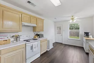 1123 Greenview Ln, Kennedale, TX 76060 - Photo 13