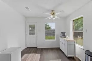 1123 Greenview Ln, Kennedale, TX 76060 - Photo 13