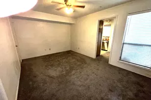 2300 Balsam Dr, Arlington, TX 76006 - Photo 9