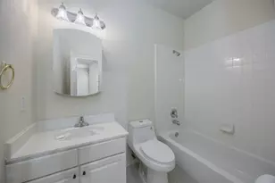 6609 Amesbury Ln, Rowlett, TX 75089 - Photo 5