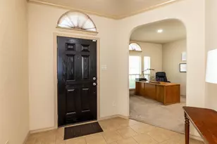 509 Vidalia Ct, Fort Worth, TX 76052 - Photo 3