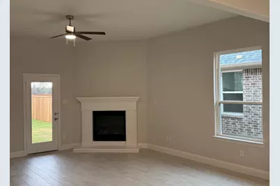 513 Parrino Parkway, Princeton, TX 75407 - Photo 11