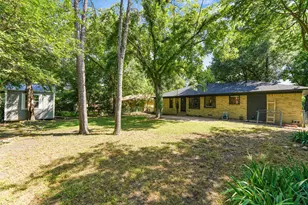 1711 Quadrangle Dr, Dallas, TX 75228 - Photo 29