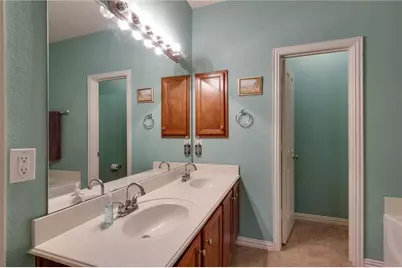 708 Creekside Drive, Little Elm, TX 75068 - Photo 15