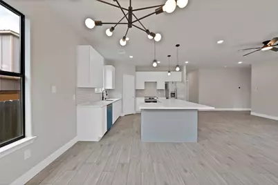5700 Barkridge Drive, Granbury, TX 76048 - Photo 9