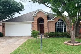 1912 Oak Hollow Dr, Bedford, TX 76021 - Photo 1