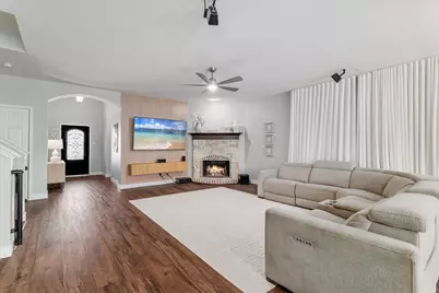 1105 Freesia Drive, Little Elm, TX 75068 - Photo 11