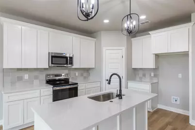 7717 Sawdust Trail, Abilene, TX 79602 - Photo 9