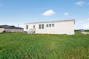 1393 Hackleman Rd, Whitesboro, TX 76273 - Photo 25