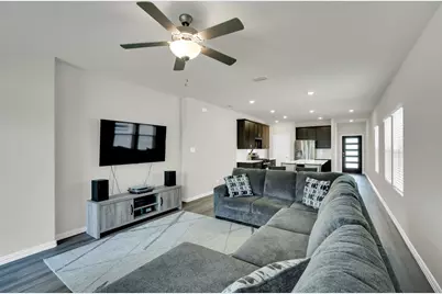 610 Hemingway Lane, Lowry Crossing, TX 75069 - Photo 5