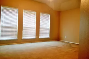 625 Rothschild Ln, Murphy, TX 75094 - Photo 9