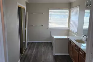 1203 White Dr, Cedar Hill, TX 75104 - Photo 7