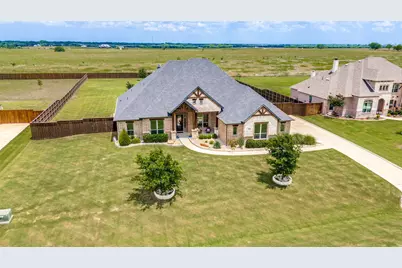 850 Horseshoe Meadows Drive, Waxahachie, TX 75167 - Photo 3
