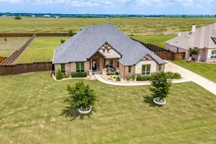 850 Horseshoe Meadows Dr, Waxahachie, TX 75167 - Photo 3